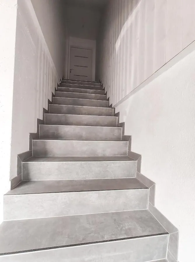 Le Chaplin-A Cote De Geneve-Calme-Fonctionnel-Wifi-Parking Apartment Neydens France