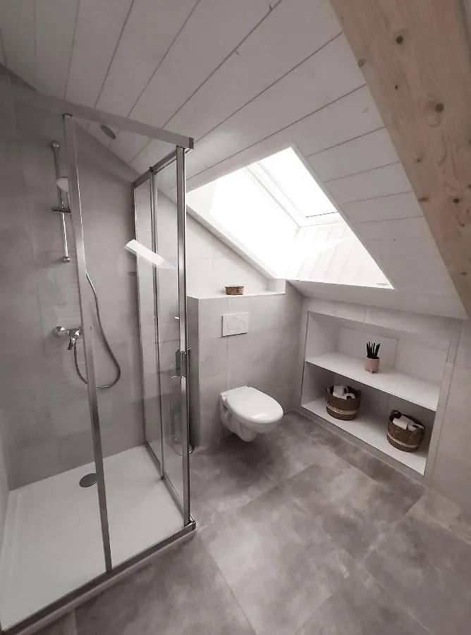 Le Chaplin-A Cote De Geneve-Calme-Fonctionnel-Wifi-Parking Apartment Neydens